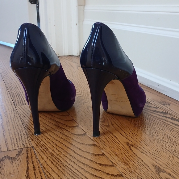 Suade Karen Millen Purple Peep Toe Heels - Picture 3 of 8